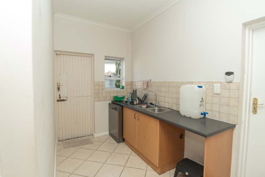 4 Bedroom Property for Sale in Summerstrand Eastern Cape